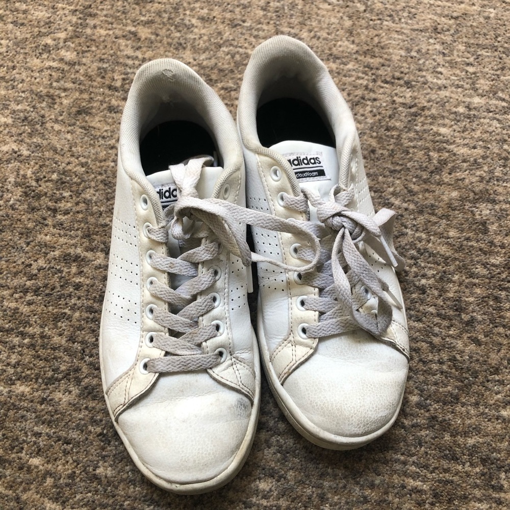 white adidas superstars